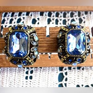 Heidi Daus 🆕 Irresistible Impressions omega blue earrings